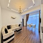 Kirayə (aylıq) 3 otaqlı Yeni Tikili, İçərişəhər metrosu, Səbail rayonu 1