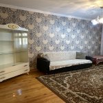 Kirayə (aylıq) 3 otaqlı Köhnə Tikili, İnşaatçılar metrosu, Yeni Yasamal qəs., Yasamal rayonu 1
