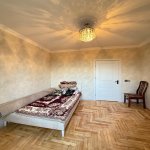 Продажа 4 комнат Вторичка, м. Эльмляр Академиясы метро, Ясамал район 2