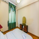 Kirayə (günlük) 3 otaqlı Köhnə Tikili, Sahil metrosu, Səbail rayonu 7