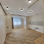 Продажа 3 комнатная Вторичка, 9-ый микрорайон район 14