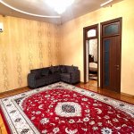 Kirayə (aylıq) 5 otaqlı Köhnə Tikili, Gənclik metrosu, ADA universiteti, Nəsimi rayonu 2