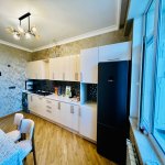 Продажа 3 комнатная Новостройка, İnşaatçılar метро, пос. Йени Ясамал, Ясамал район 9
