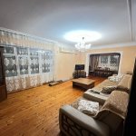 Kirayə (aylıq) 2 otaqlı Köhnə Tikili, 8-ci mikrorayon, Binəqədi rayonu 1