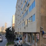 Продажа 4 комнатная Вторичка, İnşaatçılar метро, пос. Ясамал, Ясамал район 1