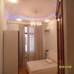 Kirayə (aylıq) 3 otaqlı Yeni Tikili, İçərişəhər metrosu, Səbail rayonu 2