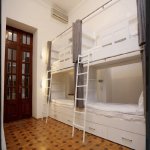 Kirayə (aylıq) 6 otaqlı Köhnə Tikili, Sahil metrosu, Səbail rayonu 7