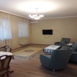 Kirayə (aylıq) 5 otaqlı Həyət evi/villa, Elmlər akademiyası metrosu, Badamdar qəs., Səbail rayonu 6