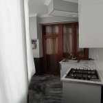Kirayə (aylıq) 3 otaqlı Yeni Tikili, Qara Qarayev metrosu, Nizami rayonu 12