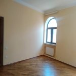 Kirayə (aylıq) 1 otaqlı Ofis, Gənclik metrosu, Nərimanov rayonu 13