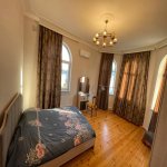 Satılır 4 otaqlı Həyət evi/villa, Badamdar qəs., Səbail rayonu 11
