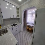 Kirayə (aylıq) 2 otaqlı Köhnə Tikili, Azadlıq metrosu, 8-ci mikrorayon, Binəqədi rayonu 7