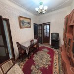 Kirayə (aylıq) 3 otaqlı Köhnə Tikili, Memar Əcəmi metrosu, 3-cü mikrorayon, Nəsimi rayonu 1