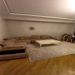 Kirayə (aylıq) 3 otaqlı Köhnə Tikili, Gənclik metrosu, 8-ci mikrorayon, Binəqədi rayonu 10