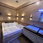 Kirayə (aylıq) 4 otaqlı Köhnə Tikili, Sahil metrosu, Səbail rayonu 30