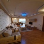 Kirayə (aylıq) 3 otaqlı Köhnə Tikili, Sahil metrosu, AF Business House, Səbail rayonu 1