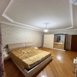 Kirayə (aylıq) 3 otaqlı Yeni Tikili, Neftçilər metrosu, 8-ci kilometr, Nizami rayonu 1