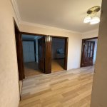 Продажа 4 комнат Вторичка, м. Халглар Достлугу метро, Низаминский р-н район 11