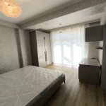 Продажа 3 комнатная Вторичка, 3 двор район 8