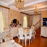 Satılır 8 otaqlı Həyət evi/villa, Badamdar qəs., Səbail rayonu 8