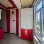Продажа 3 комнатная Вторичка, 10-й микрорайон район 12
