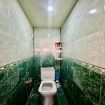 Продажа 2 комнат Вторичка, İnşaatçılar метро, пос. Йени Ясамал, Ясамал район 6
