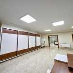 Kirayə (aylıq) 10 otaqlı Ofis, Elmlər akademiyası metrosu, Yasamal rayonu 12