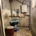 Продажа 2 комнатная Вторичка, İnşaatçılar метро, пос. Йени Ясамал, Ясамал район 8