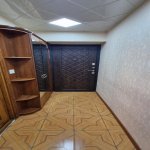 Продажа 4 комнат Вторичка, м. Эльмляр Академиясы метро, пос. Ясамал, Ясамал район 5
