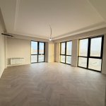 Продажа 3 комнатная Новостройка, İnşaatçılar метро, пос. Йени Ясамал, Ясамал район 1