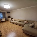 Kirayə (aylıq) 3 otaqlı Köhnə Tikili, Qara Qarayev metrosu, 8-ci kilometr, Nizami rayonu 2