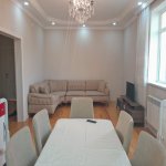 Satılır 8 otaqlı Həyət evi/villa, Neftçilər metrosu, Bakıxanov qəs., Sabunçu rayonu 2
