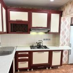Kirayə (aylıq) 3 otaqlı Köhnə Tikili, Azadlıq metrosu, 8-ci mikrorayon, Binəqədi rayonu 8