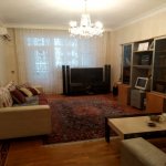 Kirayə (aylıq) 4 otaqlı Yeni Tikili, Gənclik metrosu, Nərimanov rayonu 2