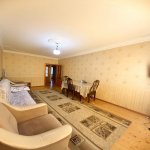 Продажа 3 комнат Вторичка, м. 20 Января метро, пос. Биляджари, Бинагадинский р-н район 1