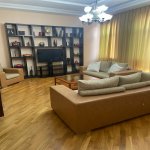 Kirayə (aylıq) 4 otaqlı Köhnə Tikili, İçərişəhər metrosu, Səbail rayonu 2