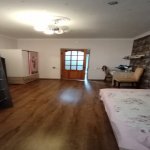 Kirayə (aylıq) 3 otaqlı Köhnə Tikili, Elmlər akademiyası metrosu, Yasamal rayonu 8