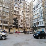 Kirayə (aylıq) 3 otaqlı Köhnə Tikili, Elmlər akademiyası metrosu, Yasamal rayonu 1