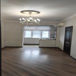 Kirayə (aylıq) 3 otaqlı Köhnə Tikili, Memar Əcəmi metrosu, 4-cü mikrorayon, Nəsimi rayonu 7