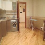 Kirayə (günlük) 4 otaqlı Köhnə Tikili, Sahil metrosu, Səbail rayonu 14