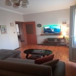 Satılır 3 otaqlı Köhnə Tikili, Neftçilər metrosu, 8-ci kilometr, Nizami rayonu 1