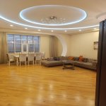 Аренда 3 комнатная Новостройка, м. 28 Мая метро, Шярг Базары, Наримановский р-н район 2