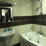 Kirayə (aylıq) 3 otaqlı Yeni Tikili, Nizami metrosu, Yasamal rayonu 12