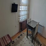 Kirayə (aylıq) 3 otaqlı Köhnə Tikili, Xalqlar dostluğu metrosu, Nizami rayonu 1