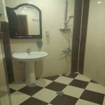 Kirayə (aylıq) 3 otaqlı Köhnə Tikili, Neftçilər metrosu, 8-ci kilometr, Nizami rayonu 8