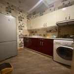 Kirayə (aylıq) 2 otaqlı Yeni Tikili, Memar Əcəmi metrosu, 9-cu mikrorayon, Binəqədi rayonu 9