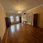 Kirayə (aylıq) 10 otaqlı Həyət evi/villa, Badamdar qəs., Səbail rayonu 8