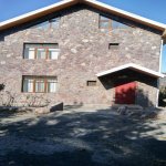 Satılır 4 otaqlı Bağ evi Quba 1