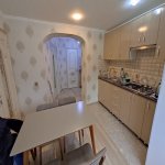 Kirayə (aylıq) 4 otaqlı Köhnə Tikili, İçərişəhər metrosu, Səbail rayonu 8