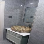 Kirayə (aylıq) 3 otaqlı Yeni Tikili, Xalqlar dostluğu metrosu, Nizami rayonu 14